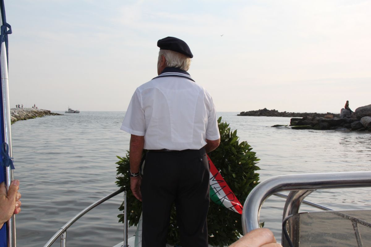 70° Giornata della Memoria dei Marinai Scomparsi in Mare - A.N.M.I. Massa